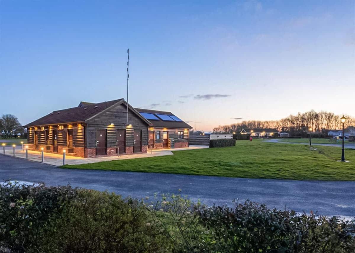 Cakes Ale Holiday Park 레이스톤 외부 사진